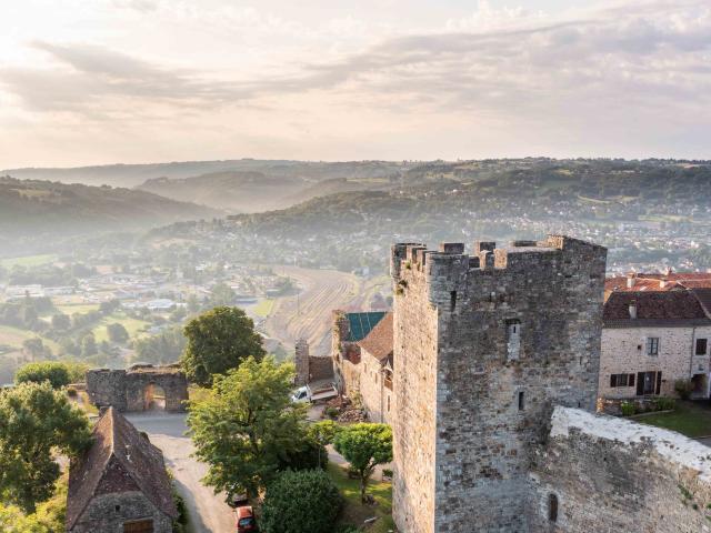 Remparts et Tour Capdenac-le-haut