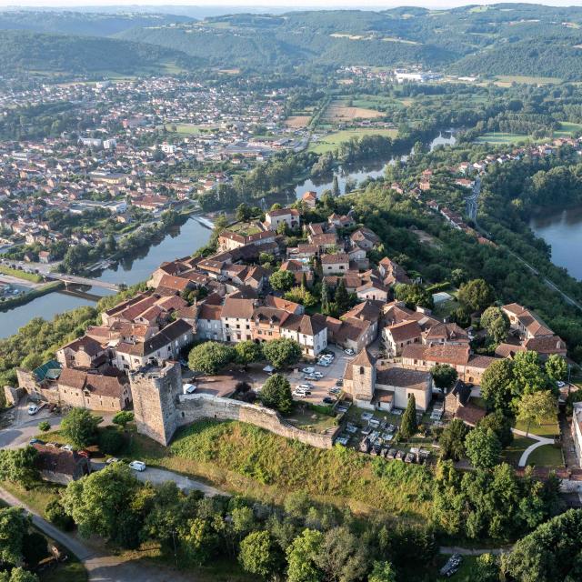Vista con dron de Capdenac-le-Haut