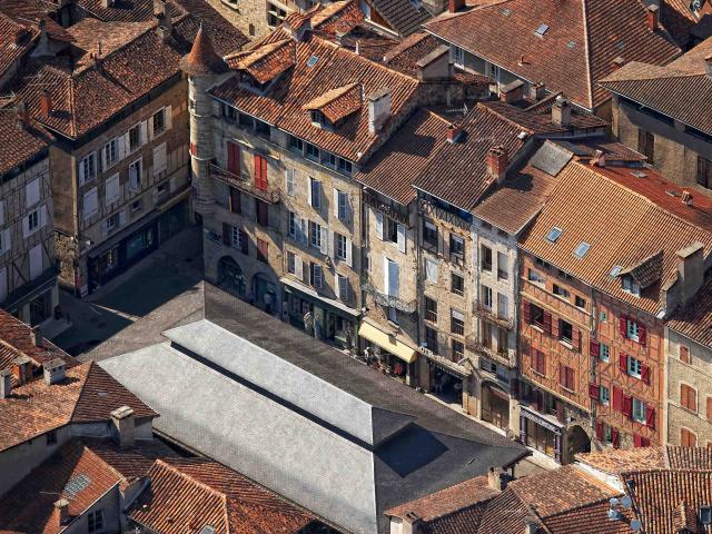 Place de la Halle de Figeac
