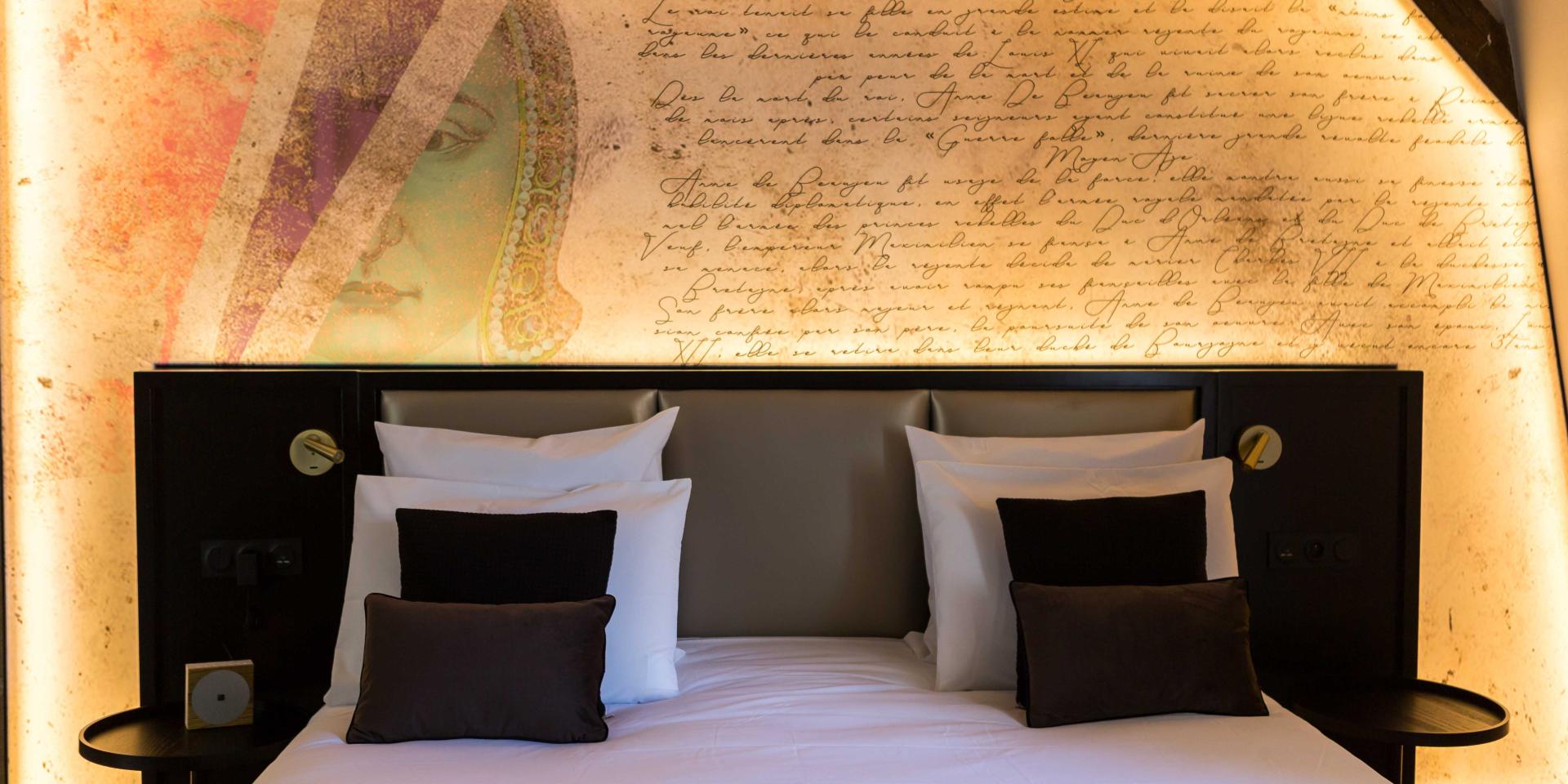 Lit et décoration Hôtel Mercure Viguier du Roy