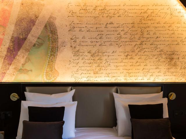 Lit et décoration Hôtel Mercure Viguier du Roy