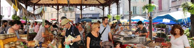 Marché sous la Halle de Figeac