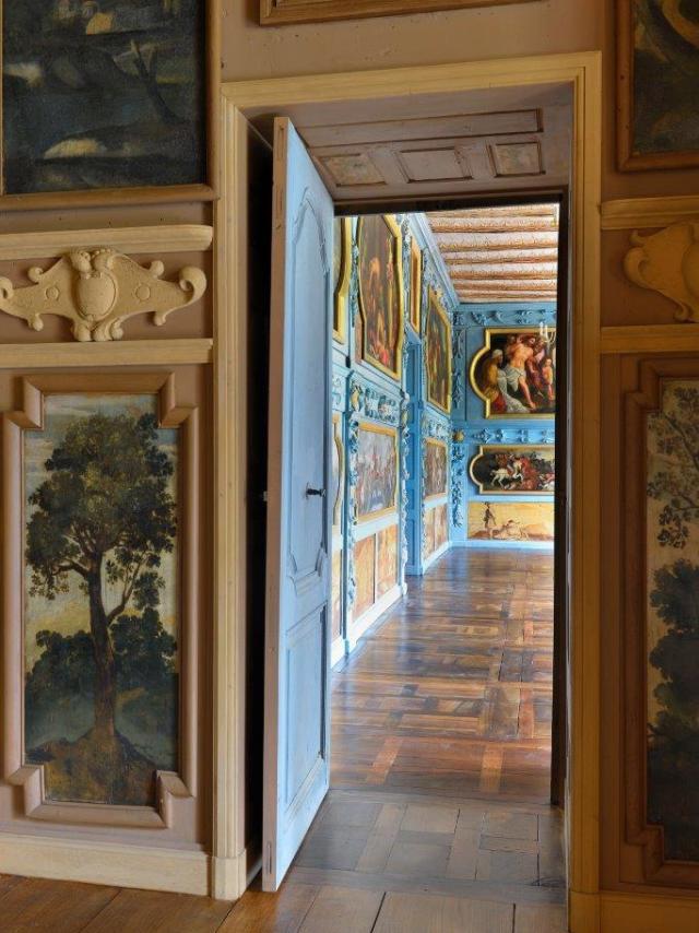 Visiter les salons du collège du Puy à Figeac, ancien séminaire