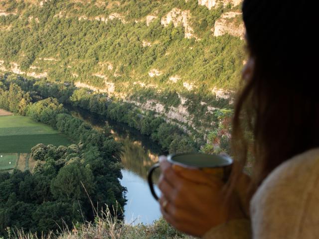 Bivouac au dessus de la vallée du Lot