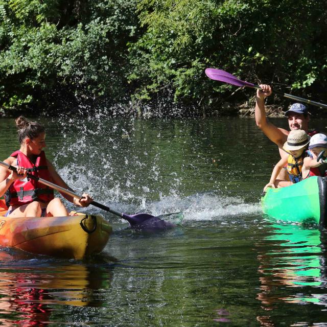 Balade en canoë sur le Lot
