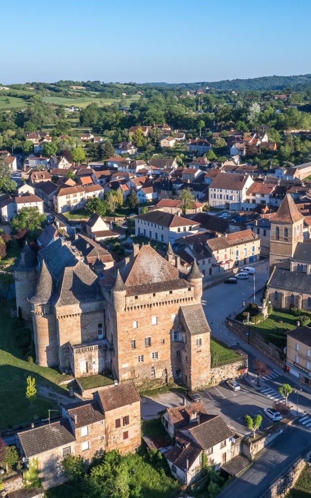 Village de Lacapelle-Marival vu du ciel
