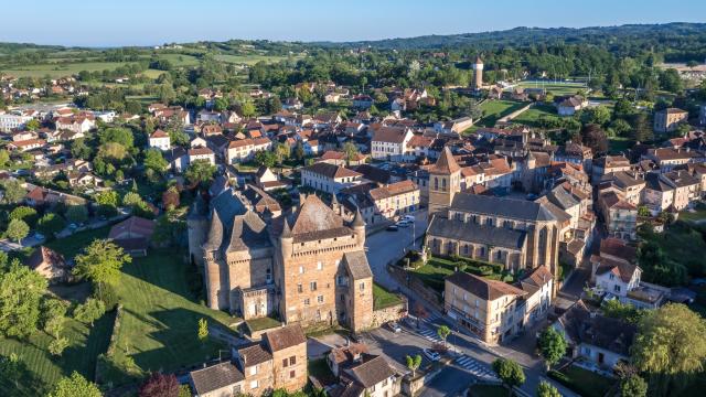 Village de Lacapelle-Marival vu du ciel