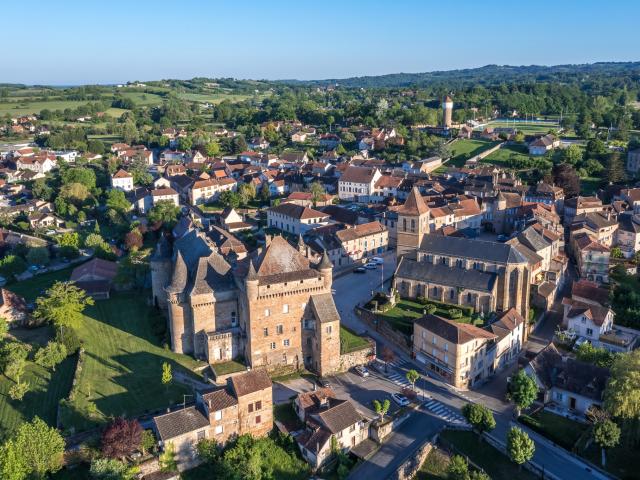Village de Lacapelle-Marival vu du ciel