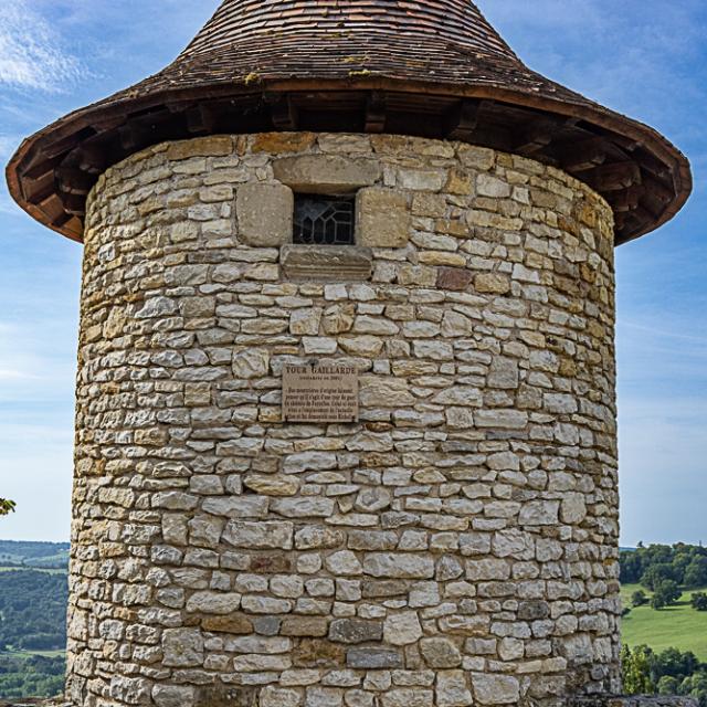 Restored dovecote in Faycelles