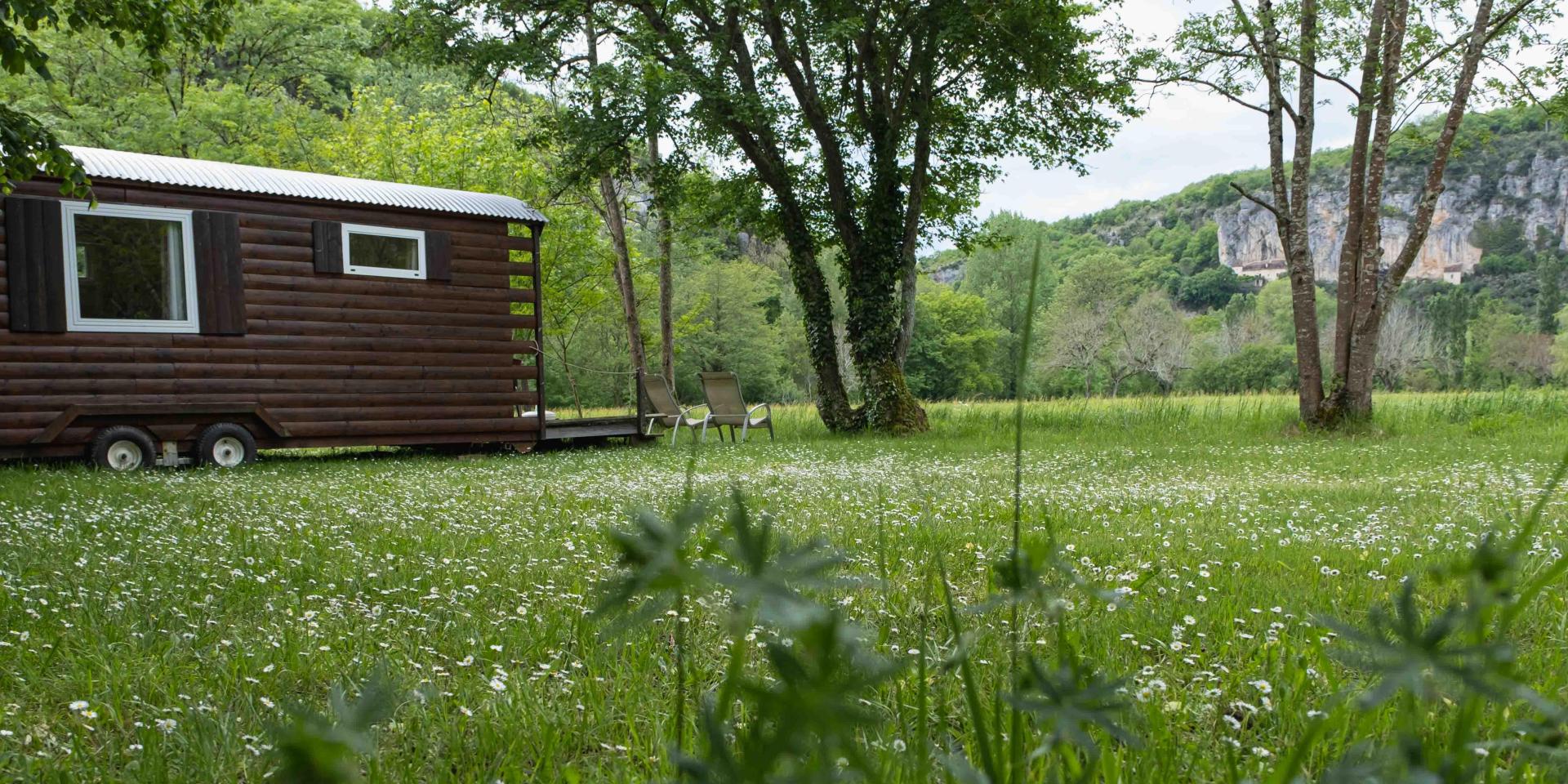 Roulotte Et Vue Camping ©otgf L.berton 6