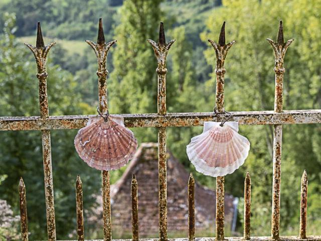 Sur le chemin de Saint-Jacques à Faycelles