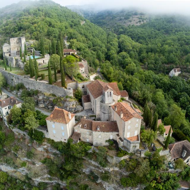 Village and castle of Montbrun