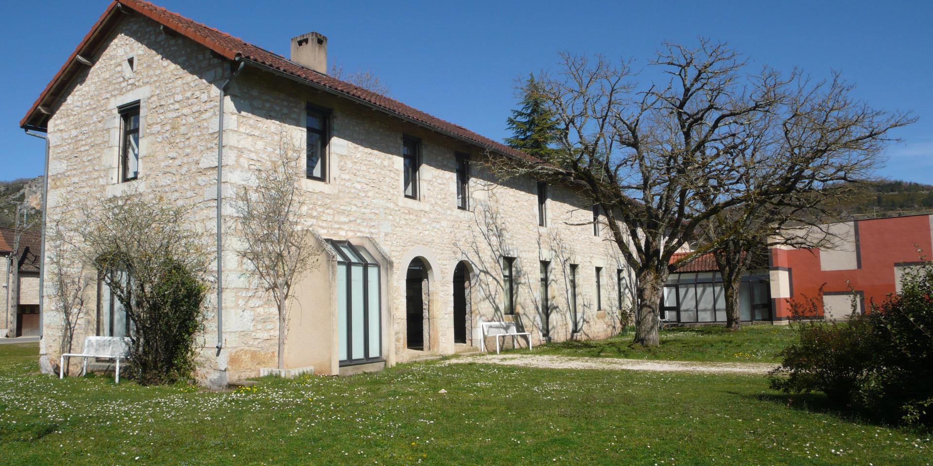02-LeCentredartcontemporainaCajarc.jpg
