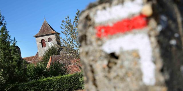 Le village d'Issendolus dans le Limargue.