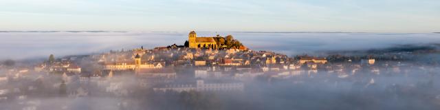Vue aérienne de Gourdon au petit matin