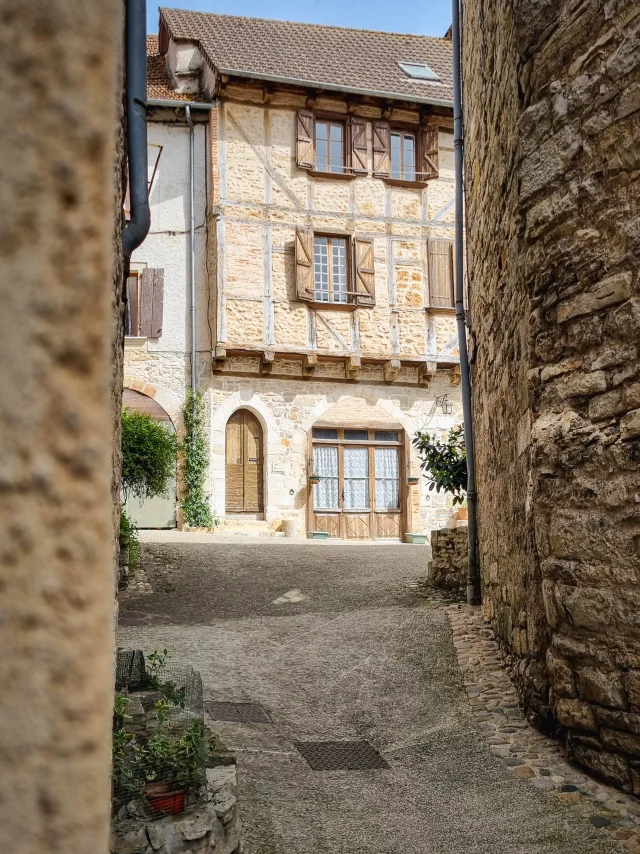 Ruelle et maison Cajarc