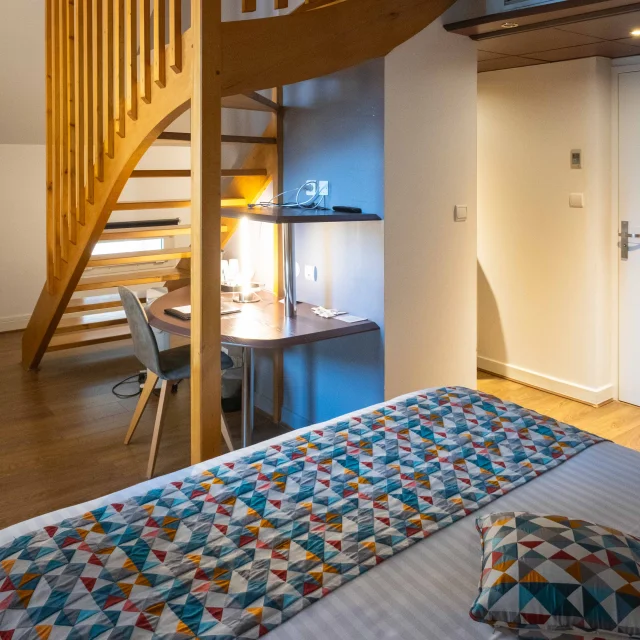 Chambre familiale de l'Hôtel Le Pont d'Or