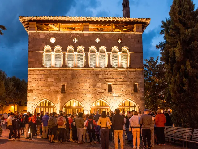F05 Figeac Spectacle Nocturne Photo Marc Allenbach Ville De Figeac