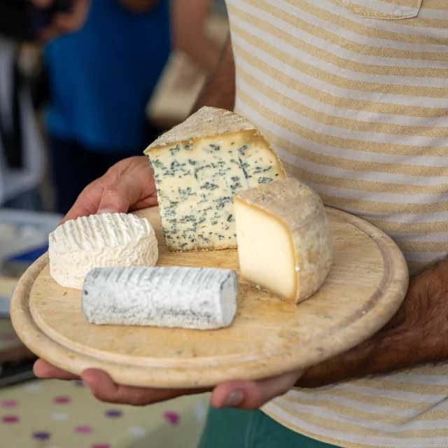 Marche De Figeac Malika Turin 2296 Web