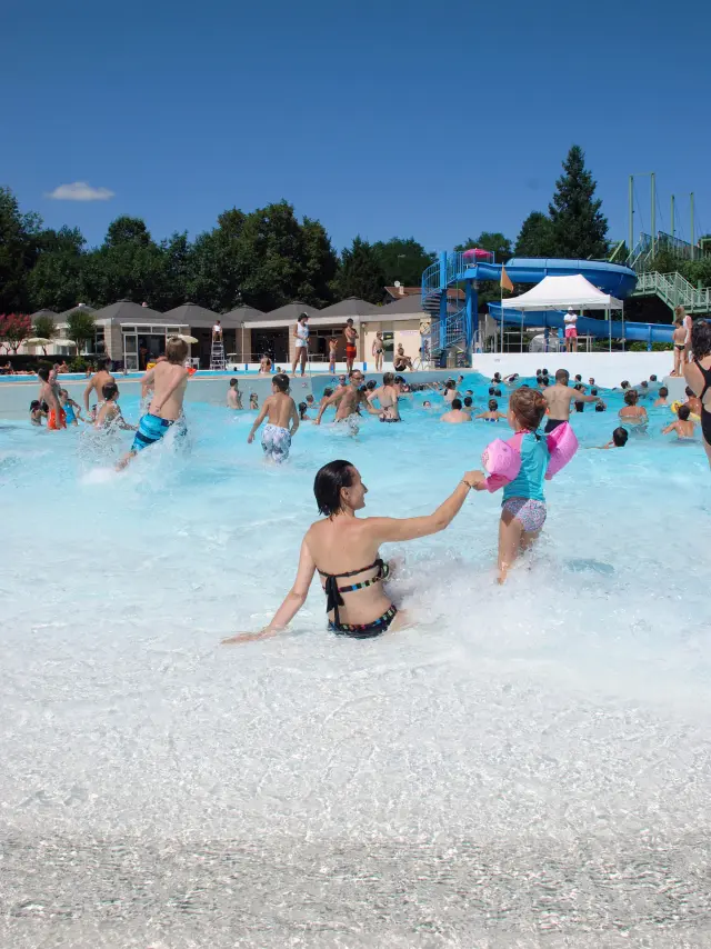 Piscina Surgie1
